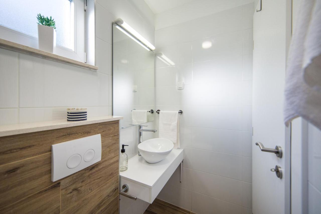 Camping Homes Grot Gradac  Buitenkant foto