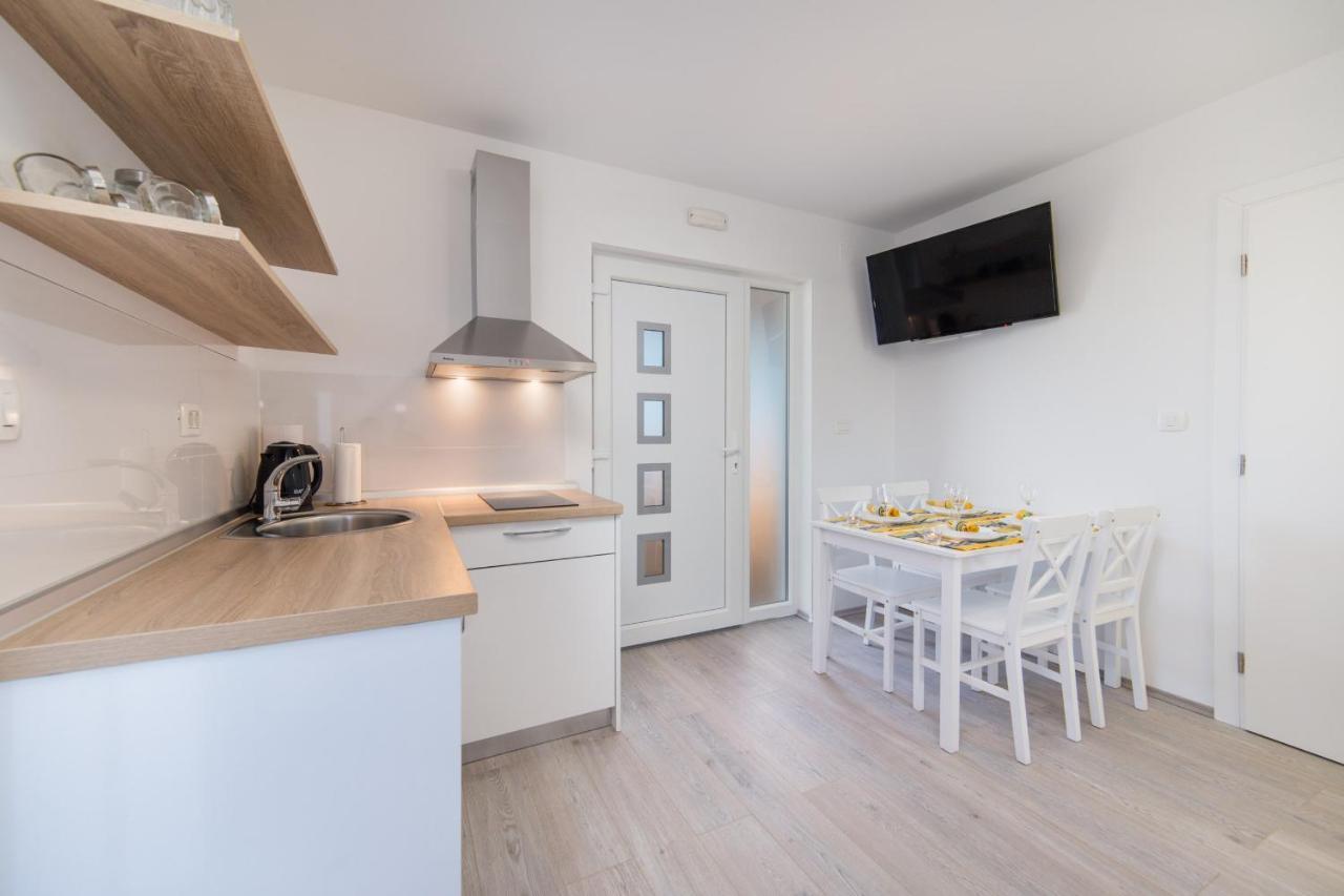 Camping Homes Grot Gradac  Buitenkant foto